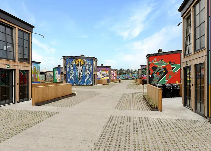 Stort Sommerhus - Legeland For Store Og Sma Hotell *